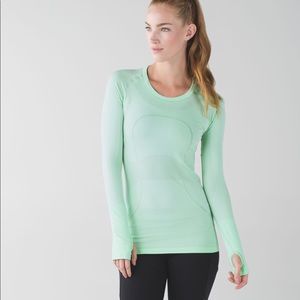 Lulu lemon swiftly tech pistachio green